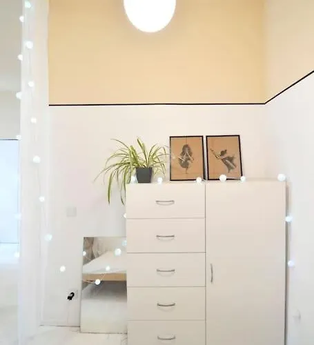 Big Retro Center - Old Town Apartament *